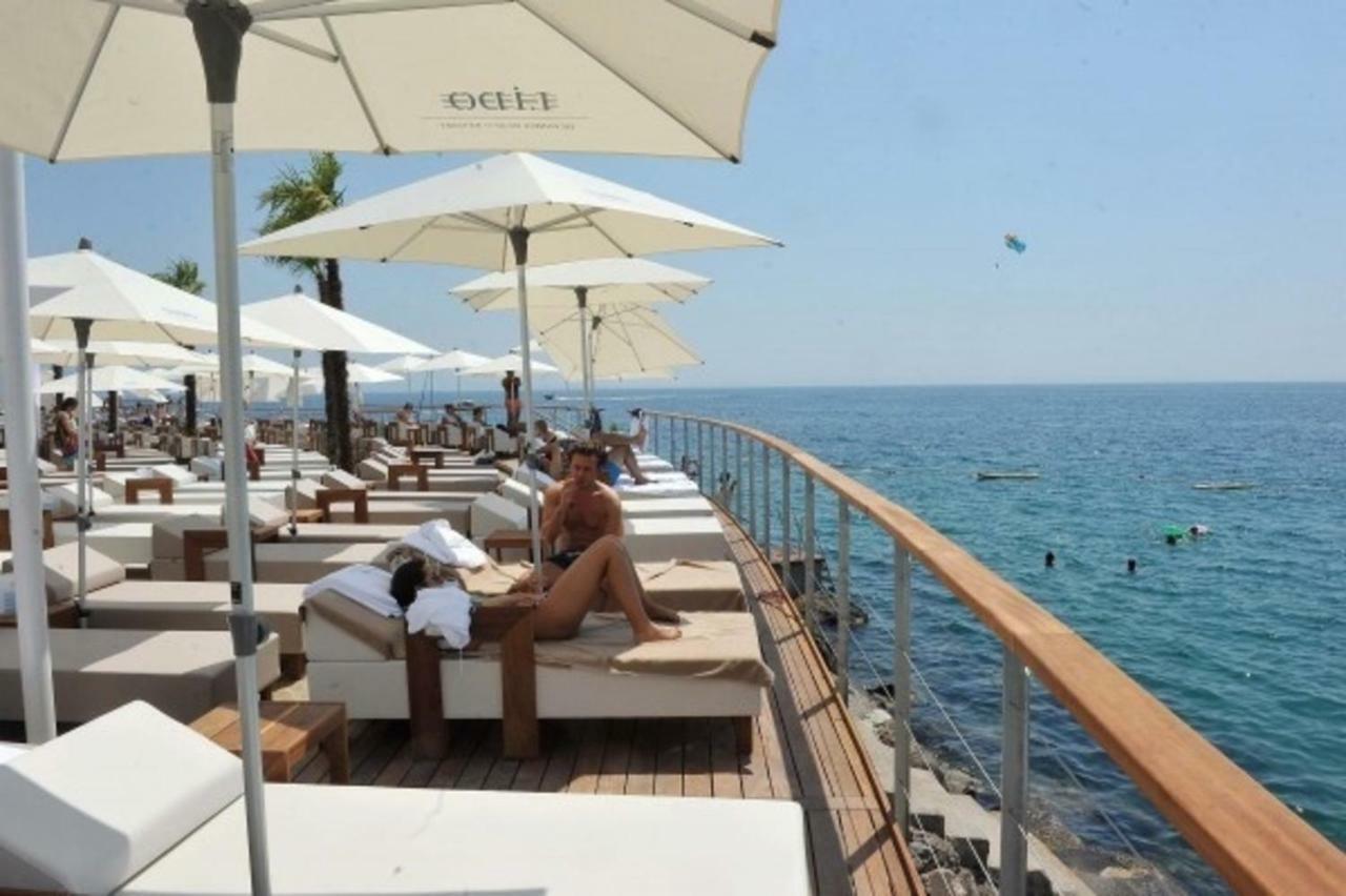 Apartment Zdenka - 100 M From The Beach Opatija Exterior photo
